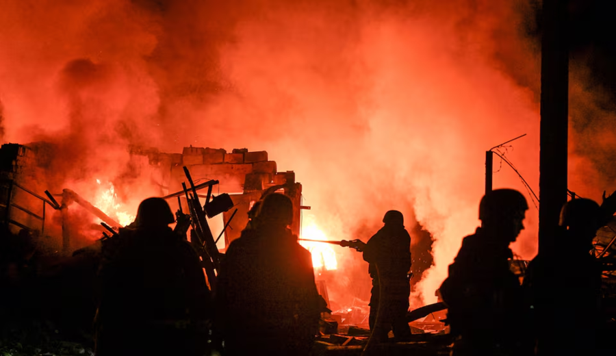 imagen de Zelenski acusa a Rusia de usar misiles norcoreanos en ataques que dejaron diez muertos