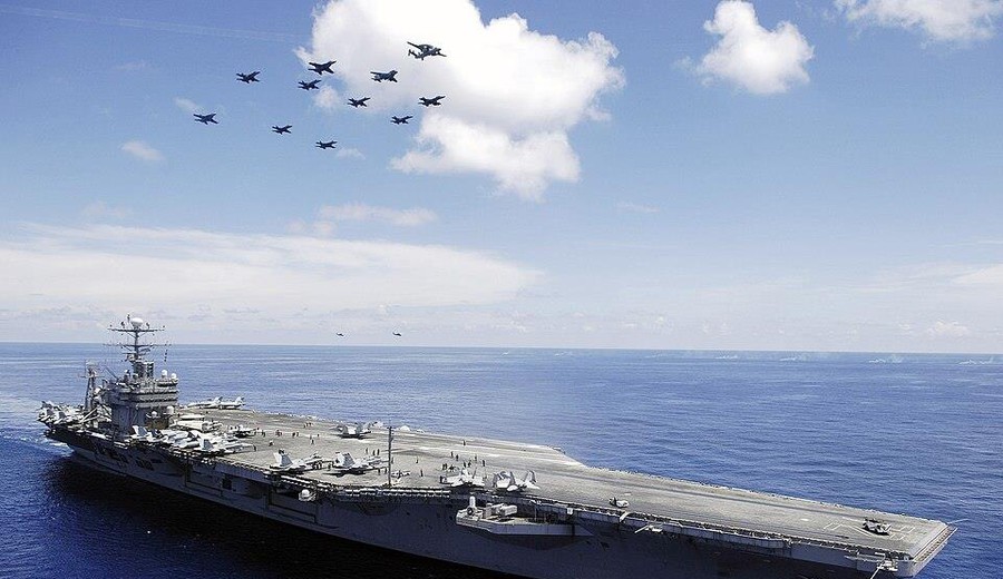 imagen de EEUU: Crece la preocupación por las condiciones a bordo de un portaaviones de la Marina
