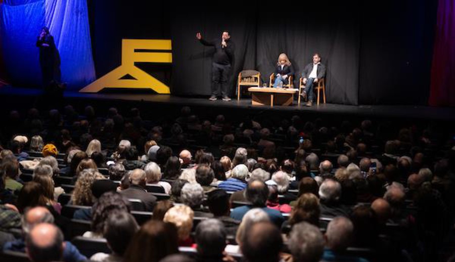 imagen de El FA acusa el golpe de las encuestas, cierra filas con Orsi y sale a confrontar con Lacalle Pou