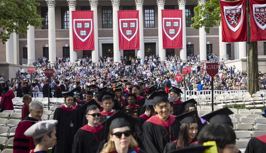imagen de Harvard sigue siendo la mejor universidad del mundo y las chinas ganan peso, según Clasificación de Shanghái de 2026
