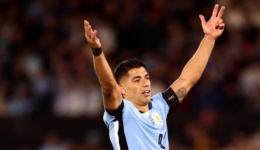 imagen de Impacto en la selección de Uruguay: Diego Forlán podría volver a convocar a Luis Suárez luego de su retiro hace dos años