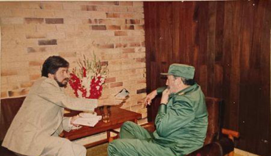 imagen de Cuando Cuba era una revolución y Guantanamera su himno. Esteban Valenti
