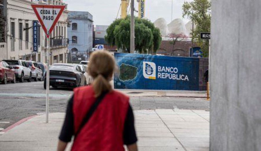 imagen de AEBU: Comunicado a la opinión pública