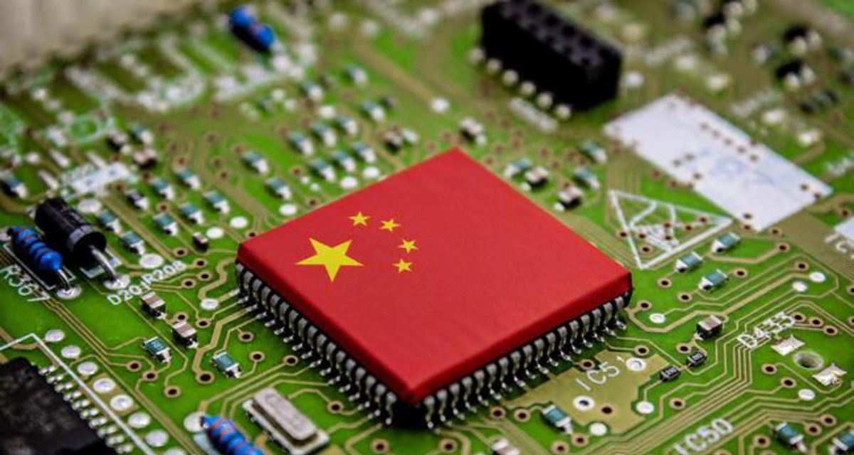 imagen de China acelera en IA: multiplicará por cuatro su poder de cómputo