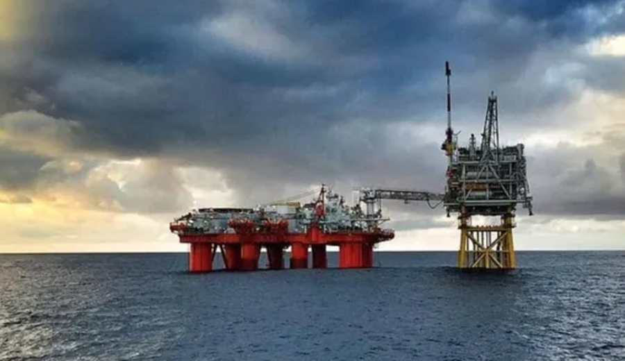imagen de La italiana Eni desembarca en la búsqueda de petróleo frente a Uruguay y se asocia con YPF