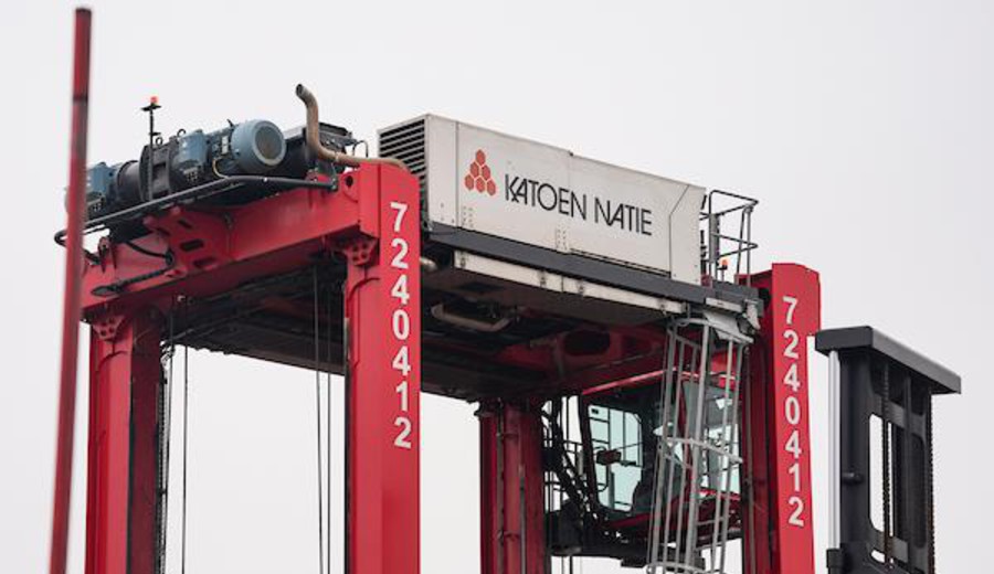 imagen de El puerto bajo tensión: trabajadores resisten a Katoen Natie y el gobierno interviene