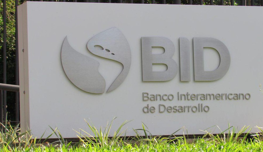imagen de BID proyecta hasta US$ 5.000 millones para Uruguay pero advierte por crecimiento insuficiente