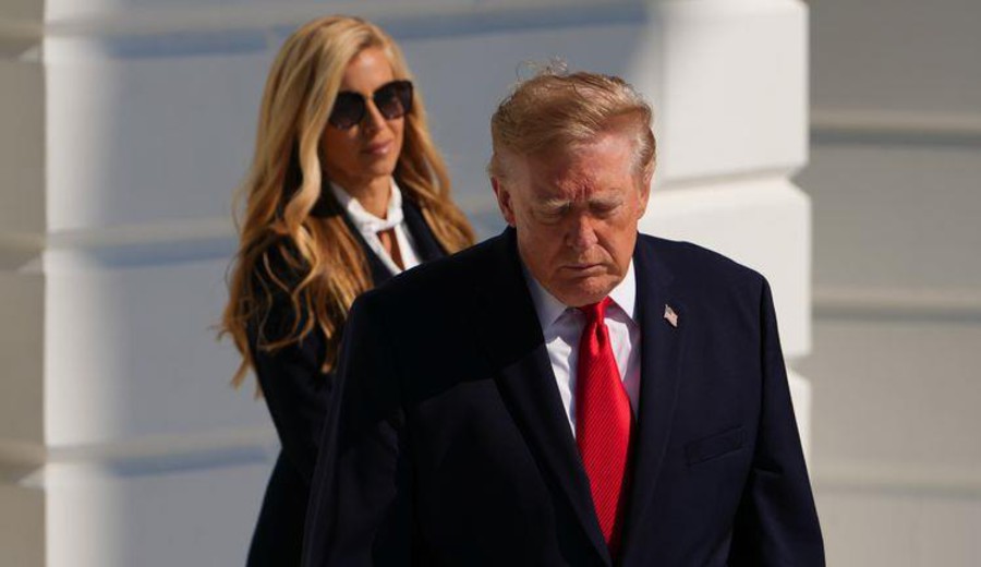 imagen de China responde con ironía a Katie Zacharia portavoz despedida por Trump