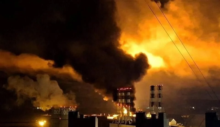 imagen de Ucrania atacó una terminal petrolera en San Petersburgo en medio de las tensiones con Trump