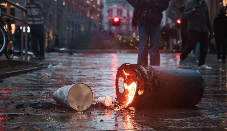 imagen de Italia: el decreto de la protesta tipifica como delito la participación violenta