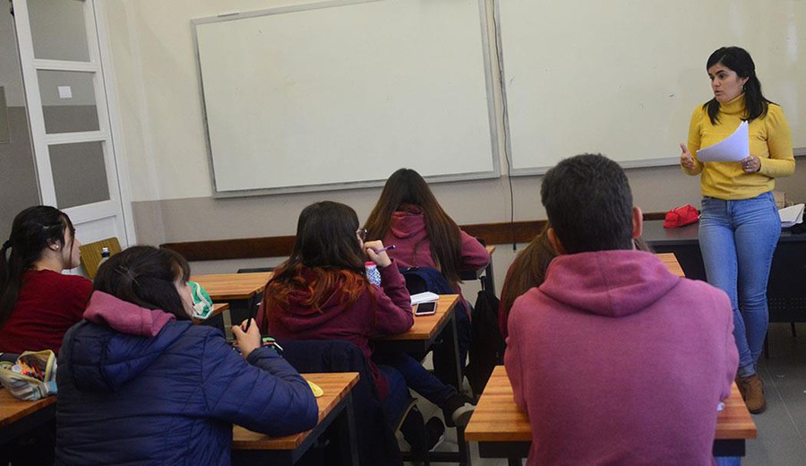 imagen de Aristas 2025: retroceden los aprendizajes en lectura y matemática y crece el uso de IA