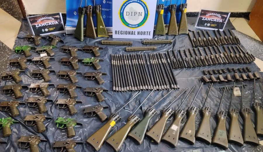 imagen de Detuvieron a dos hombres en Rivera por tráfico internacional de armas e investigan vínculos con el PCC