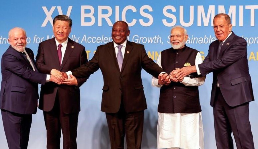imagen de Lula: Latinoamérica, la UE, los BRICS lo aplauden; silencio en Washington y Buenos Aires