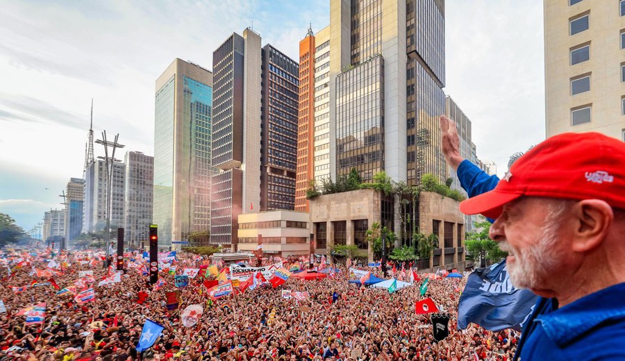 imagen de Lula dio vuelta la elección donde Bolsonaro creía tenerla ganada. José W. Legaspi