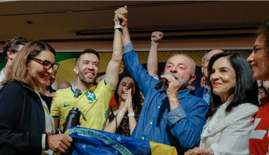 imagen de André Janones, "el general" de Lula: cuando ganar amenaza con justificarlo todo. José W. Legaspi